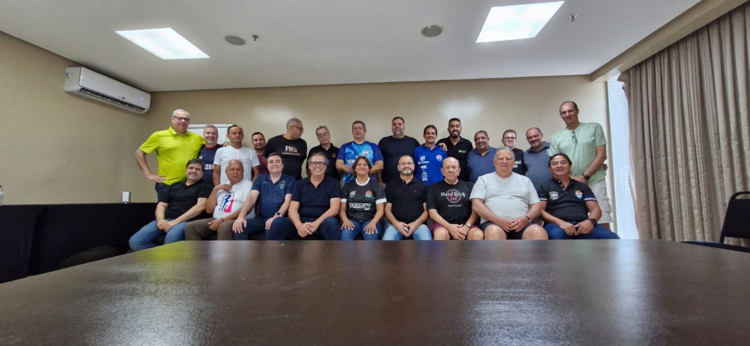 .:: lancada_chapa_marcelo_sousafabio_deschamps_para_o_proximo_pleito_da_cbb_63902_1_pt_114844.jpg ::.