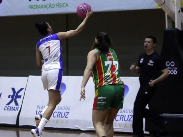 .:: fora_de_casa_sampaio_basquete_vence_campinas_e_faz_1_a_0_na_decisao_da_lbf_caixa_2019_67599.jpg ::.