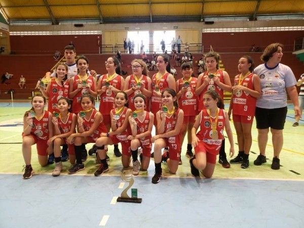 .:: liga_regional_de_basquete_centro_oeste_paulista_realiza_final_da_temporada_do_sub_11_feminino_68223.jpg ::.