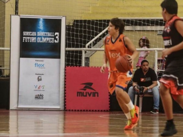 .:: lsbpmsflex_joga_bem_e_derrota_o_jacarei_pelo_paulista_sub_13_68215.jpg ::.