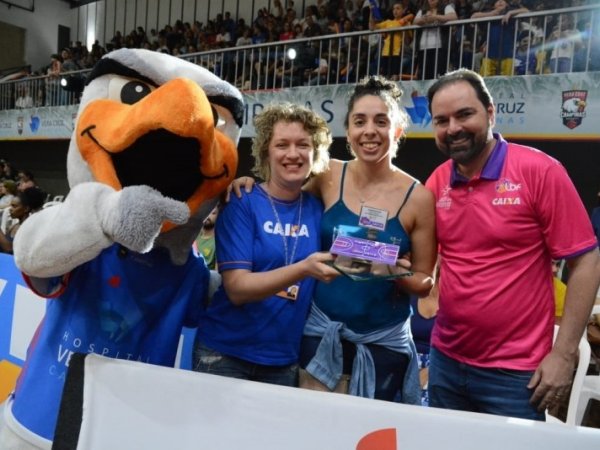 .:: medalhistas_de_ouro_do_pan_comandam_sampaio_basquete_abre_2_a_0_na_final_sobre_o_vera_cruz_campinas_67602.jpg ::.