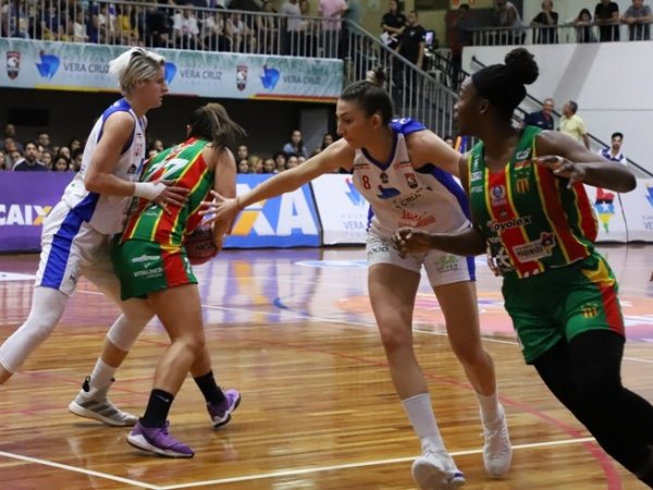 .:: vera_cruz_campinas_x_sampaio_basquete_ma_lances_livres_de_uma_grande_decisao_2_67645.jpg ::.