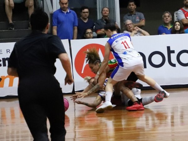 .:: vera_cruz_campinas_x_sampaio_basquete_ma_lances_livres_de_uma_grande_decisao_2_67646.jpg ::.