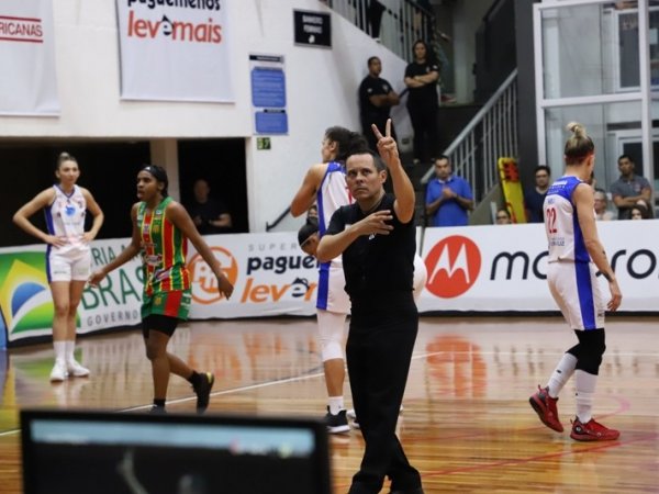 .:: vera_cruz_campinas_x_sampaio_basquete_ma_lances_livres_de_uma_grande_decisao_2_67679.jpg ::.